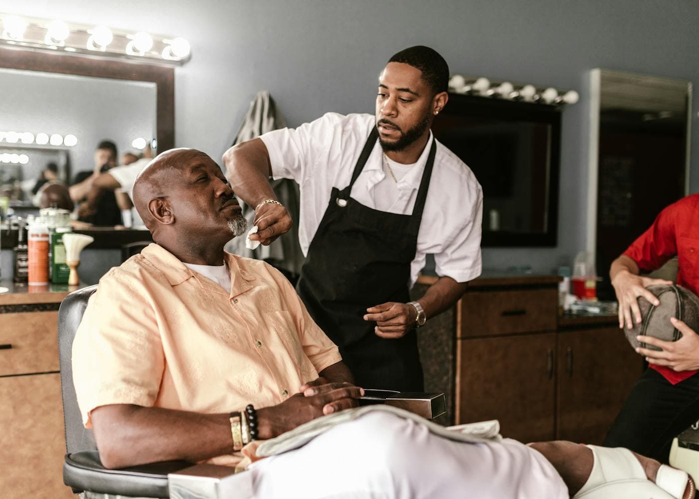Luxury Barber Booking Website concept demo preview